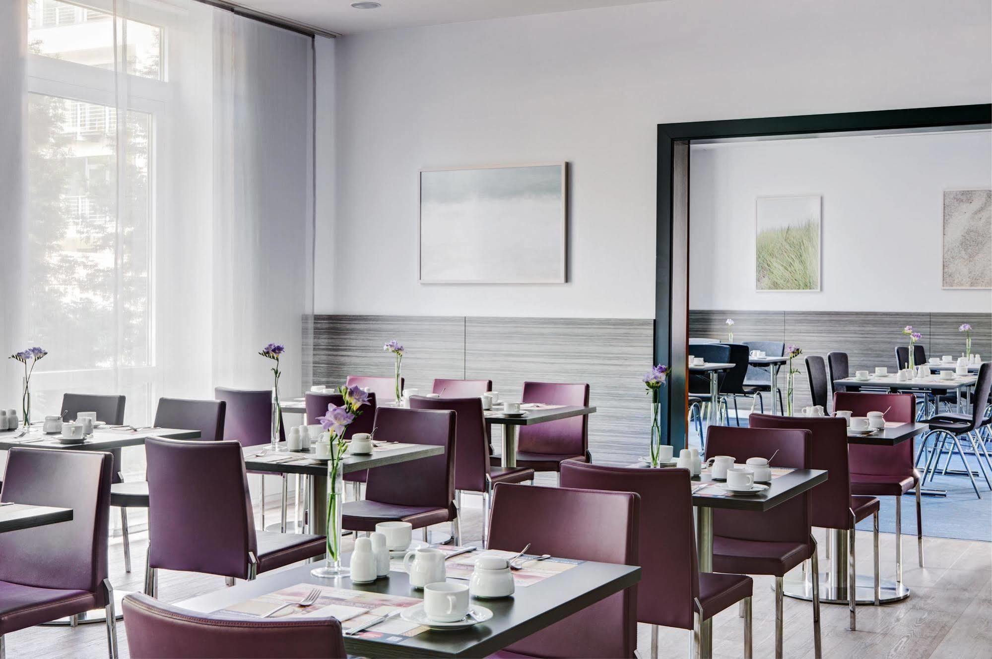 Intercityhotel Rostock Exterior foto